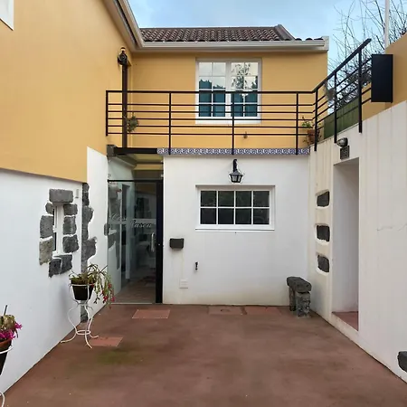 Homestay szállás Casa Da Musica Br *